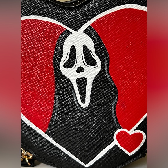 Hand painted Ghostface purse - Picture 3 of 6